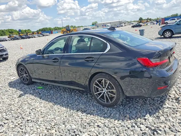 3MW5R1J01L8B11132 2020 BMW 3ER - Image 2
