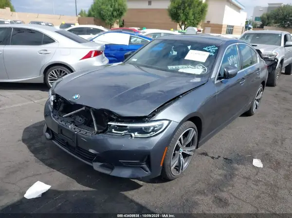 3MW5R1J01L8B14709 2020 BMW 3ER - Image 2