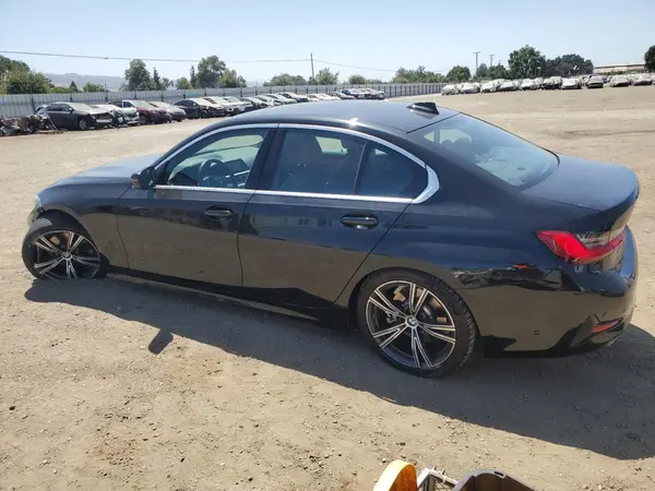 3MW5R1J01L8B16315 2020 BMW 3ER - Image 2