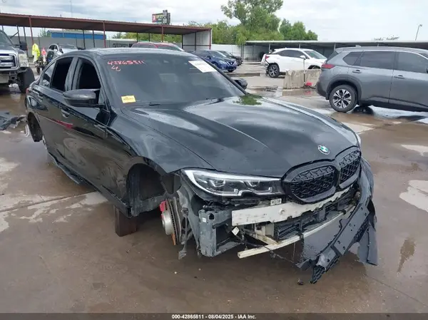 3MW5R1J01L8B23880 2020 BMW 3ER - Image 1