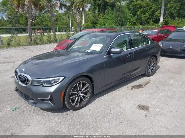 3MW5R1J01L8B25726 2020 BMW 3ER - Image 2
