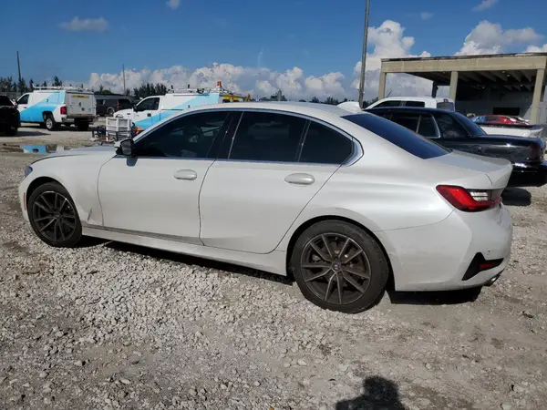 3MW5R1J01M8B90237 2021 BMW 3ER - Image 2