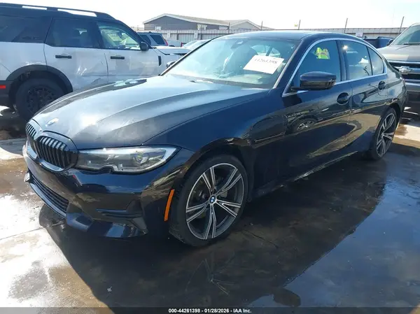 3MW5R1J01M8B95406 2021 BMW 3ER - Image 2