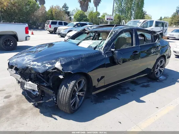 3MW5R1J01M8C02855 2021 BMW 3ER - Image 2