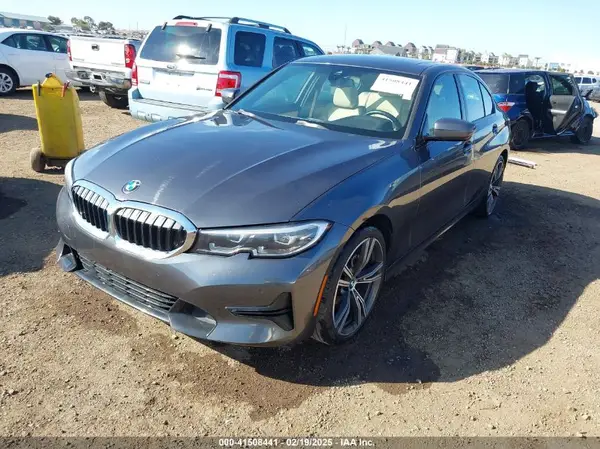 3MW5R1J01N8C75788 2022 BMW 3ER - Image 2