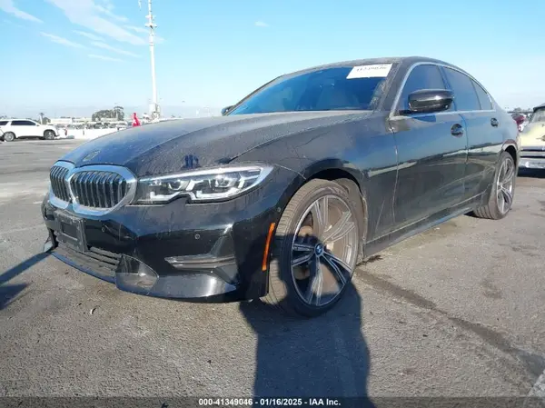 3MW5R1J02L8B27761 2020 BMW 3ER - Image 2