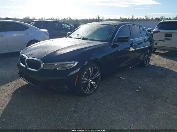 3MW5R1J02L8B34239 2020 BMW 3ER - Image 2