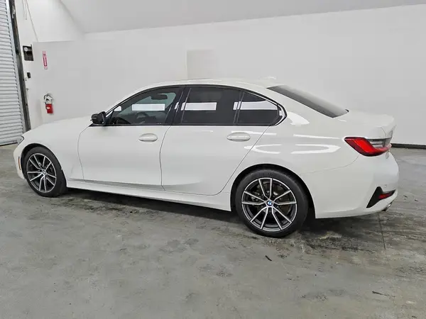 3MW5R1J02L8B35035 2020 BMW 3ER - Image 2