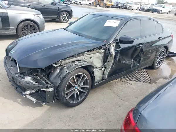 3MW5R1J02L8B36461 2020 BMW 3ER - Image 2