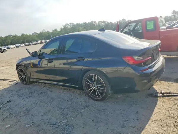 3MW5R1J02M8B51317 2021 BMW 3ER - Image 2