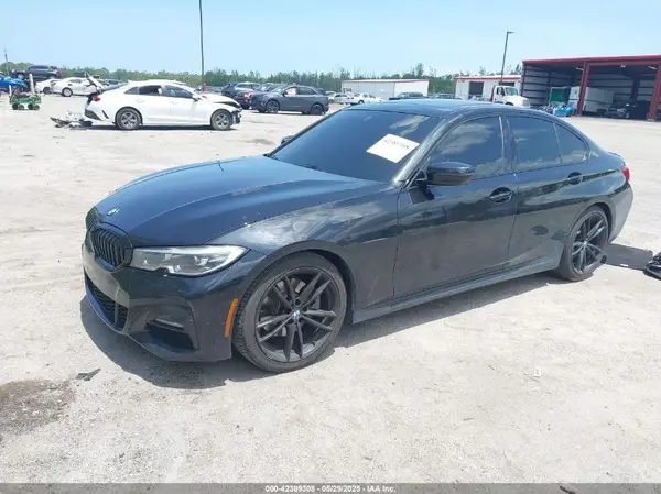 3MW5R1J02M8B67047 2021 BMW 3ER - Image 2