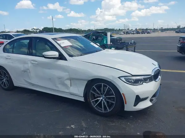 3MW5R1J02N8C36143 2022 BMW 3ER - Image 1