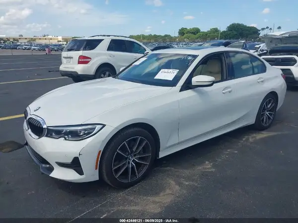 3MW5R1J02N8C36143 2022 BMW 3ER - Image 2