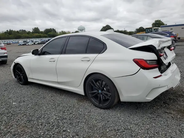 3MW5R1J03L8B09396 2020 BMW 3ER - Image 2