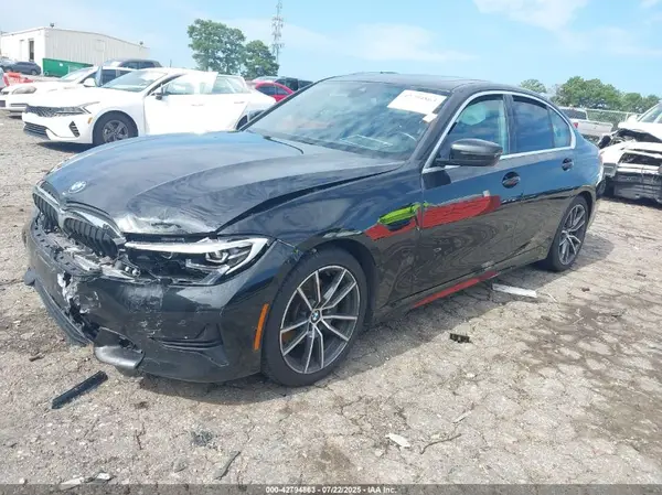 3MW5R1J03L8B23301 2020 BMW 3ER - Image 2