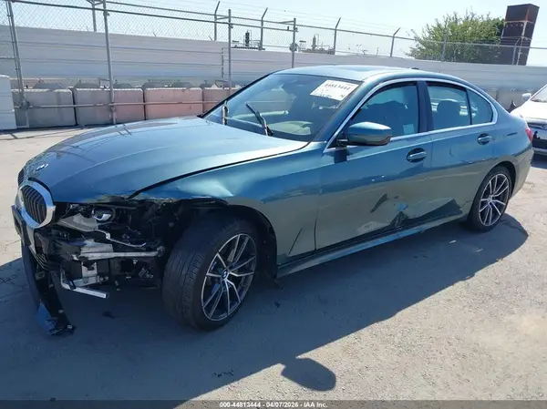 3MW5R1J03L8B34668 2020 BMW 3ER - Image 2