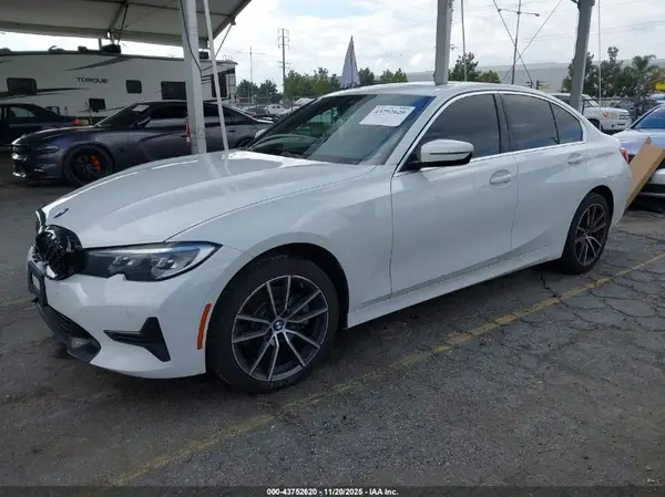 3MW5R1J03L8B35691 2020 BMW 3ER - Image 2