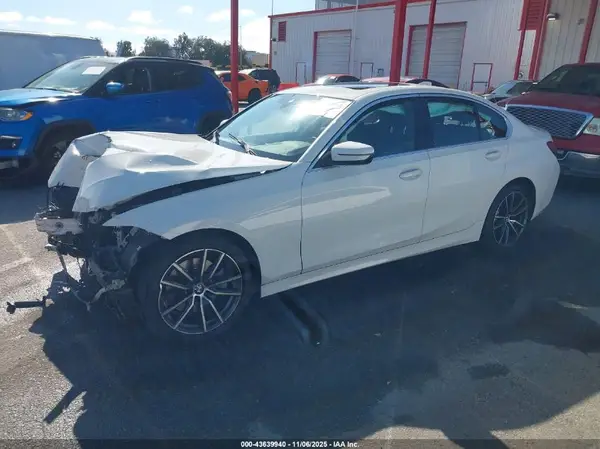 3MW5R1J03M8B50743 2021 BMW 3ER - Image 2