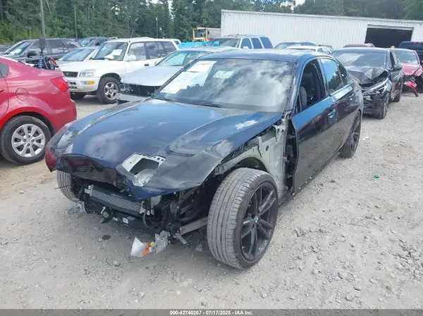 3MW5R1J03M8B68675 2021 BMW 3ER - Image 2