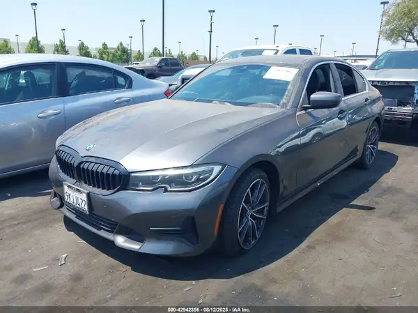 3MW5R1J03M8B73455 2021 BMW 3ER - Image 2