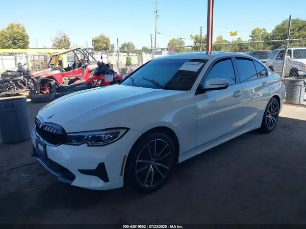 3MW5R1J04L8B09780 2020 BMW 3ER - Image 2