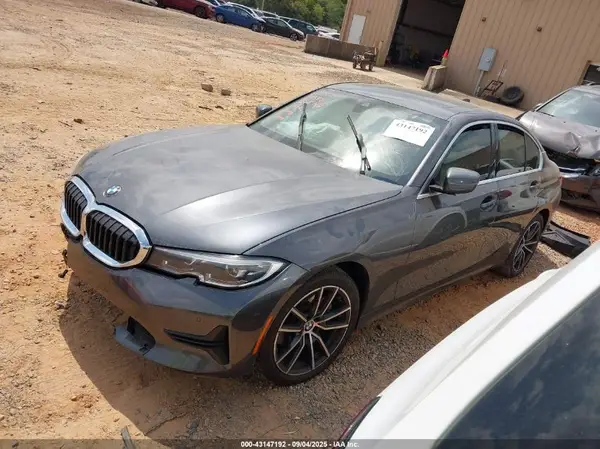 3MW5R1J04L8B25347 2020 BMW 3ER - Image 2