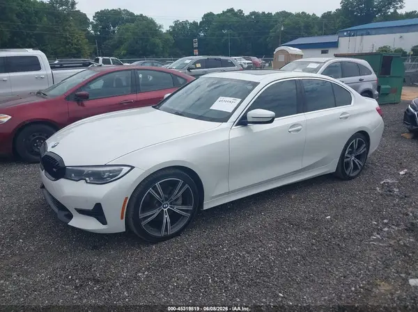 3MW5R1J04L8B33495 2020 BMW 3ER - Image 2