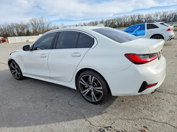 3MW5R1J04L8B36283 2020 BMW 3ER - Image 2
