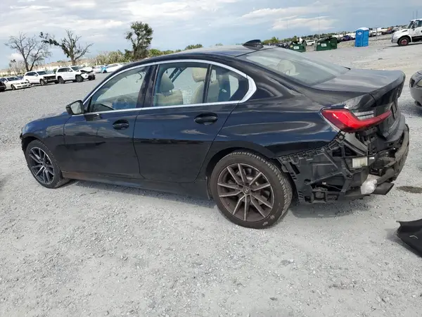 3MW5R1J04M8B48421 2021 BMW 3ER - Image 2