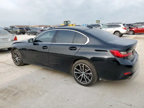 3MW5R1J04M8B63307 2021 BMW 3ER - Image 2