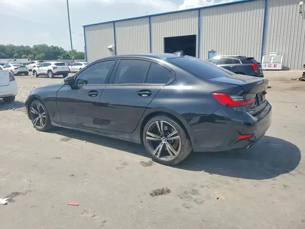 3MW5R1J04M8B93388 2021 BMW 3ER - Image 2
