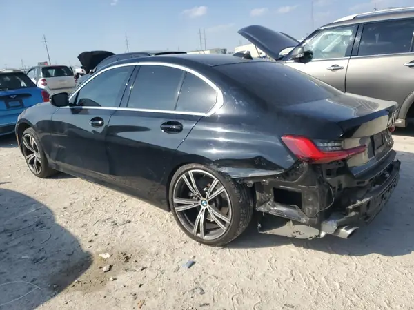 3MW5R1J04M8C01585 2021 BMW 3ER - Image 2