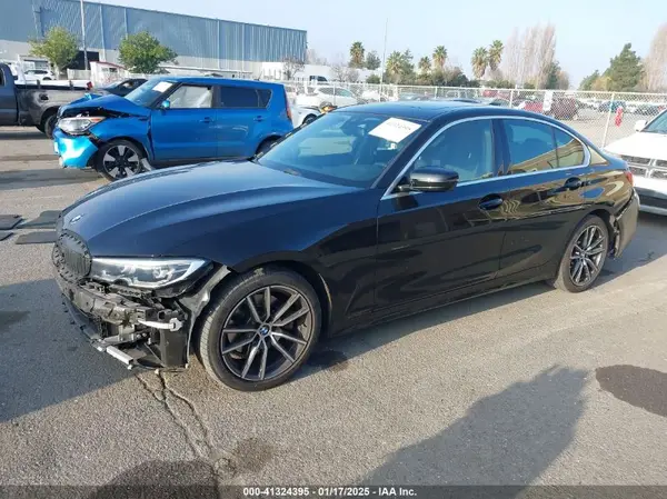 3MW5R1J05L8B03910 2020 BMW 3ER - Image 2