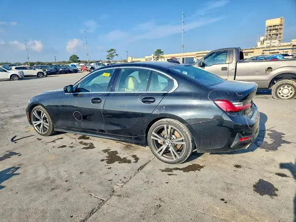 3MW5R1J05L8B06306 2020 BMW 3ER - Image 2
