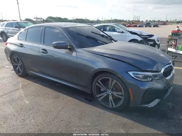 3MW5R1J05L8B13532 2020 BMW 3ER - Image 1
