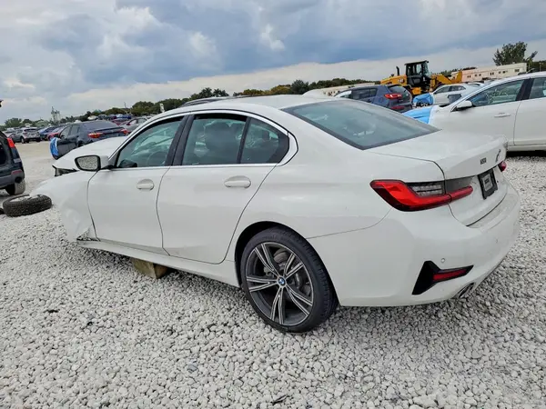 3MW5R1J05L8B14034 2020 BMW 3ER - Image 2