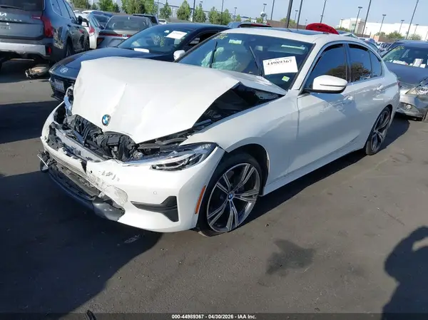 3MW5R1J05L8B46711 2020 BMW 3ER - Image 2