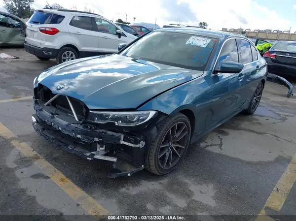 3MW5R1J05M8B48007 2021 BMW 3ER - Image 2