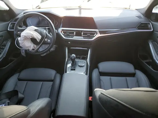 3MW5R1J05M8B54566 2021 BMW 3ER - Image 8