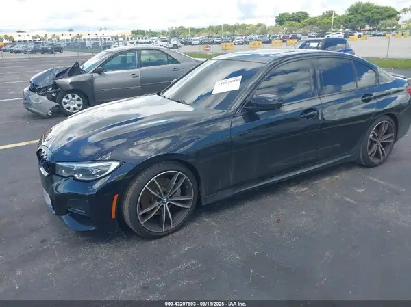 3MW5R1J05M8B56429 2021 BMW 3ER - Image 2
