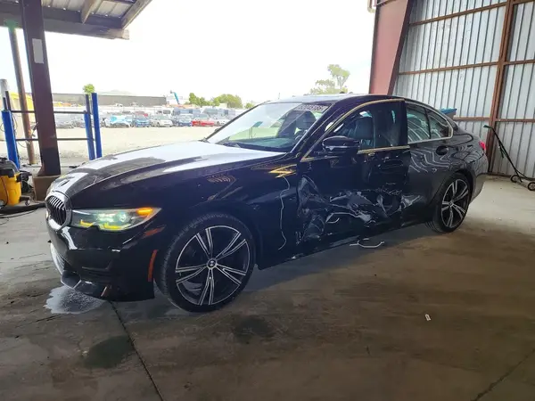 3MW5R1J05M8B90340 2021 BMW 3ER - Image 1