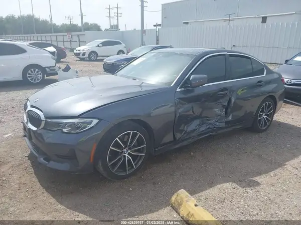 3MW5R1J05M8B95912 2021 BMW 3ER - Image 2