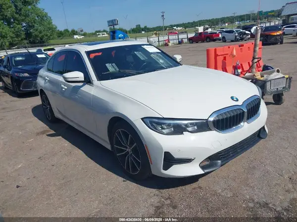 3MW5R1J06L8B09862 2020 BMW 3ER - Image 1