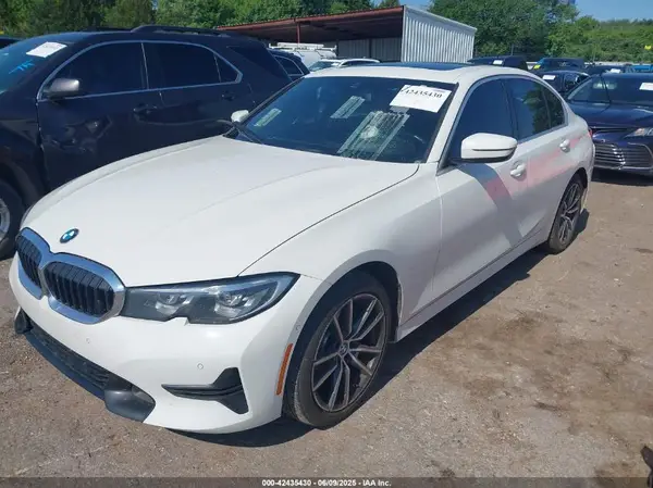 3MW5R1J06L8B09862 2020 BMW 3ER - Image 2