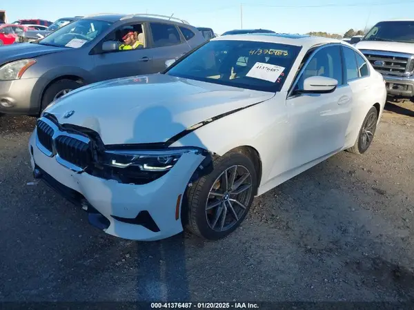 3MW5R1J06L8B11272 2020 BMW 3ER - Image 2