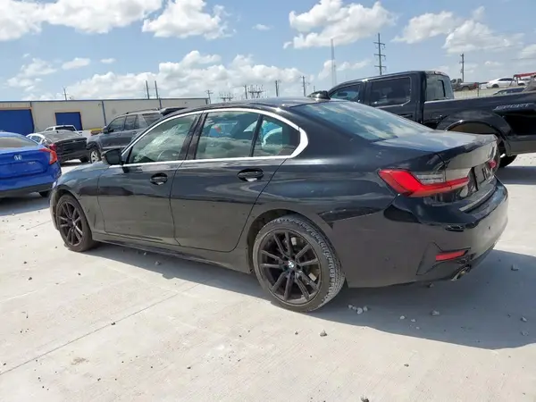 3MW5R1J06L8B12051 2020 BMW 3ER - Image 2