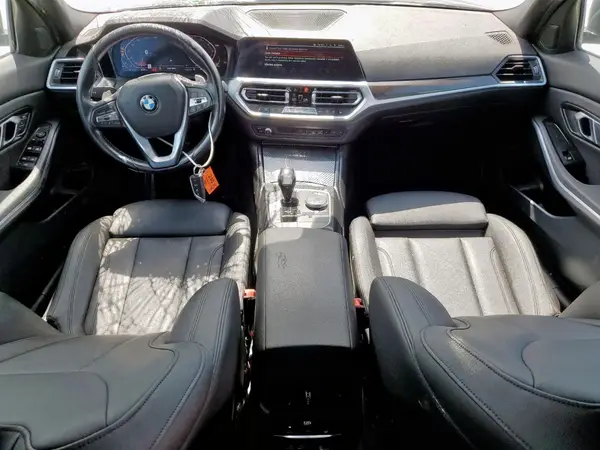 3MW5R1J06L8B12051 2020 BMW 3ER - Image 8