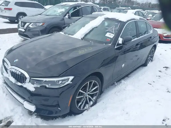 3MW5R1J06L8B21350 2020 BMW 3ER - Image 2