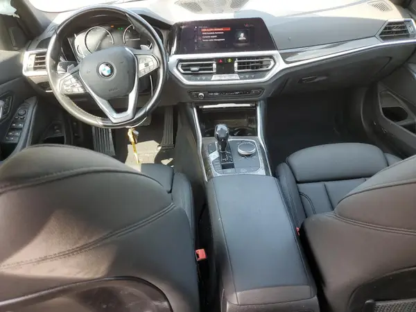 3MW5R1J06L8B39752 2020 BMW 3ER - Image 8