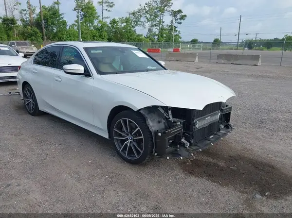 3MW5R1J06M8B53040 2021 BMW 3ER - Image 1
